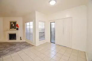 9707 Richmond Ave, Houston, TX 77042 - Photo 24