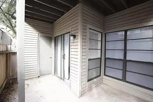 9707 Richmond Ave, Houston, TX 77042 - Photo 14
