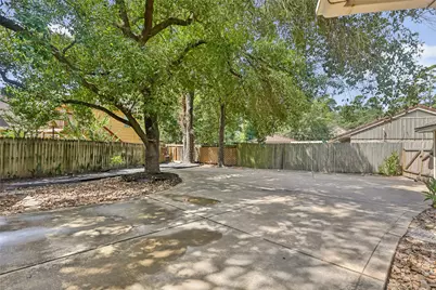 211 W North Hill Drive, Spring, TX 77388 - Photo 36