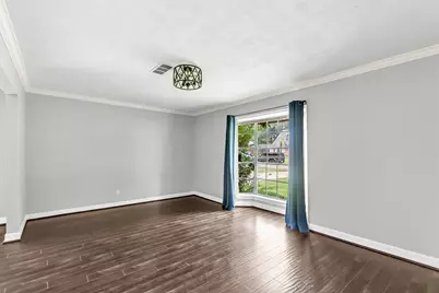 211 W North Hill Drive, Spring, TX 77388 - Photo 6