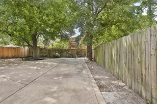 211 W North Hill Dr, Spring, TX 77388 - Photo 38