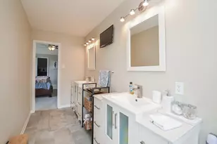 3654 Royal Royce Dr, Houston, TX 77042 - Photo 16