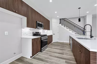 10607 Greenwater Drive, Houston, TX 77065 - Photo 8