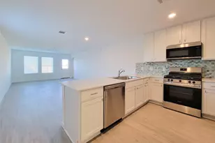 1603 Windrose Bnd, Angleton, TX 77515 - Photo 2