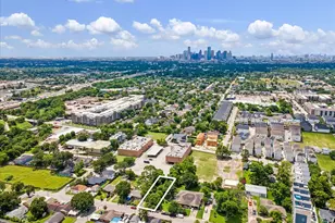 515 Service St, Houston, TX 77009 - Photo 1