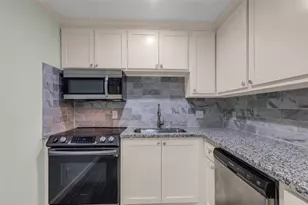 1311 Antoine Dr, Houston, TX 77055 - Photo 16