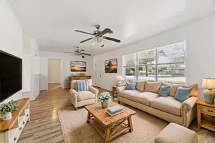 2107 Wayside Dr, Brenham, TX 77833 - Photo 2