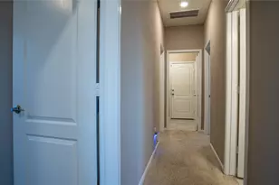 2627 Hawthorn Park Ct, Houston, TX 77038 - Photo 8