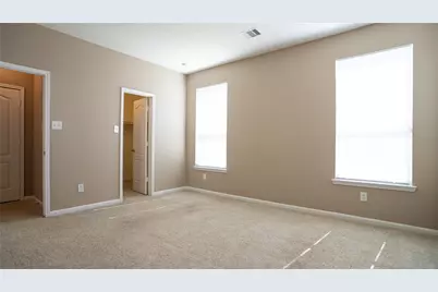 2627 Hawthorn Park Court, Houston, TX 77038 - Photo 16