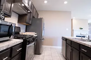 2627 Hawthorn Park Ct, Houston, TX 77038 - Photo 6