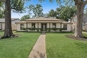 2807 Shadowdale Dr, Houston, TX 77043 - Photo 2