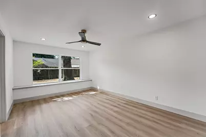 2807 Shadowdale Drive, Houston, TX 77043 - Photo 30