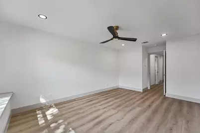 2807 Shadowdale Drive, Houston, TX 77043 - Photo 32