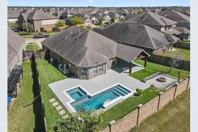 3037 Broadhaven Drive, Texas City, TX 77568 - Photo 2