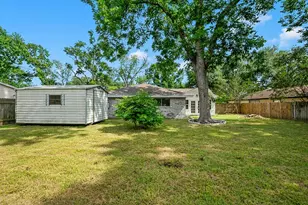 5514 Chantilly Ln, Houston, TX 77092 - Photo 34