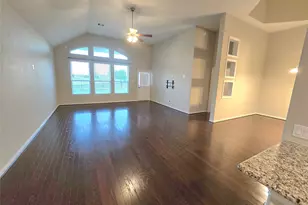 4810 Goldeneye Dr, Baytown, TX 77521 - Photo 4
