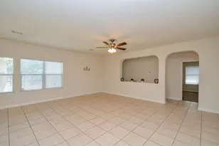 15318 Marlowe Grove Dr, Sugar Land, TX 77498 - Photo 10