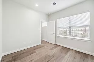 2306 Kolbe Cold Spgs Ln, Houston, TX 77055 - Photo 24