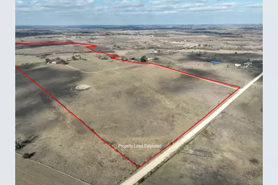 6921 Schulz Lane, Bleiblerville, TX 78931 - Photo 6