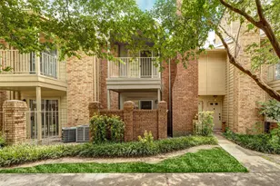 11201 Lynbrook Dr, Houston, TX 77042 - Photo 1