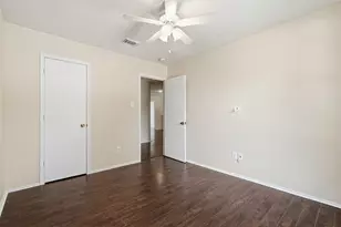 807 Oak W Dr, Houston, TX 77073 - Photo 16