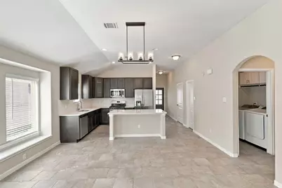 7239 Canoga Drive, Rosharon, TX 77583 - Photo 4
