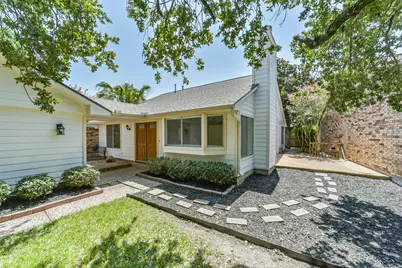 1710 Linfield Way, Houston, TX 77058 - Photo 4