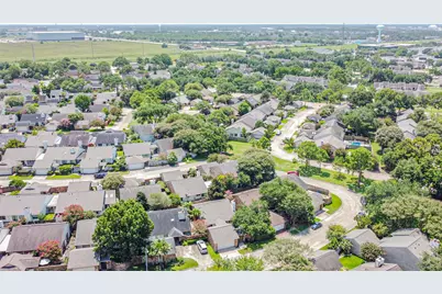 1710 Linfield Way, Houston, TX 77058 - Photo 44