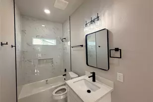 7909 Ford St, Houston, TX 77012 - Photo 6