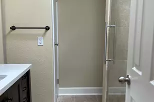 6831 Wellwood Ct, Houston, TX 77083 - Photo 6