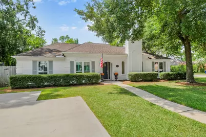 8851 Larston Street, Houston, TX 77055 - Photo 4