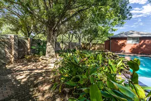 2634 Woodwick Dr, Sugar Land, TX 77479 - Photo 36