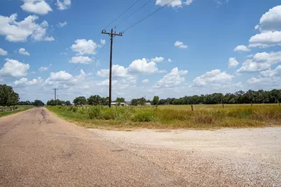 2210 Hermis Road, Schulenburg, TX 78956 - Photo 10
