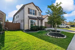 8610 Flamingo Bay Ln Ln, Cypress, TX 77433 - Photo 4