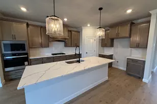 15176 Corbin Ct, College Station, TX 77845 - Photo 6