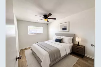 11002 Hammerly Boulevard #43, Houston, TX 77043 - Photo 12