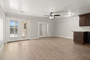 907 Northbend Dr, Baytown, TX 77521 - Photo 4