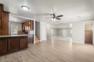 907 Northbend Dr, Baytown, TX 77521 - Photo 6