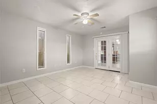 907 Northbend Dr, Baytown, TX 77521 - Photo 16