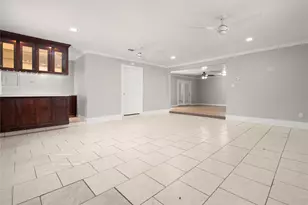 907 Northbend Dr, Baytown, TX 77521 - Photo 12
