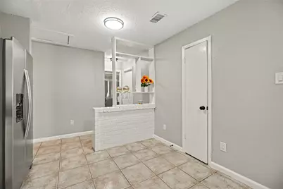 16726 Frigate Drive, Friendswood, TX 77546 - Photo 14