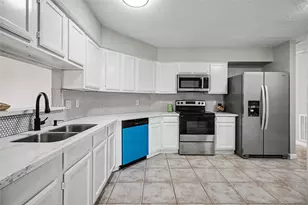 16726 Frigate Dr, Friendswood, TX 77546 - Photo 10