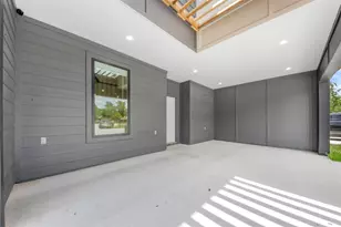 1275 Dewalt St, Houston, TX 77088 - Photo 34