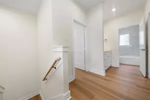 1275 Dewalt St, Houston, TX 77088 - Photo 32
