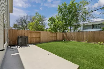 3605 Billingsley Street #B, Houston, TX 77009 - Photo 18