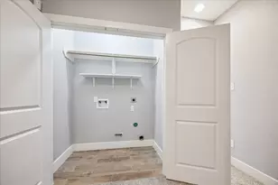 3605 Billingsley St, Houston, TX 77009 - Photo 16