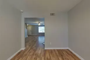 1910 Flycaster Dr, Spring, TX 77388 - Photo 4