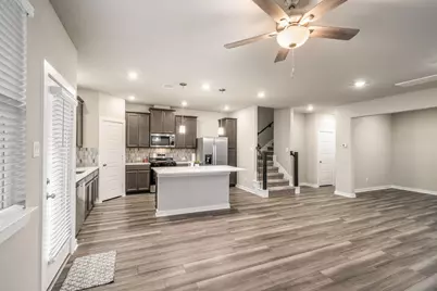 8209 Rising Stream Drive, Houston, TX 77063 - Photo 12