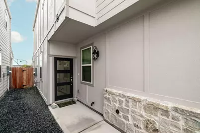 8209 Rising Stream Drive, Houston, TX 77063 - Photo 4