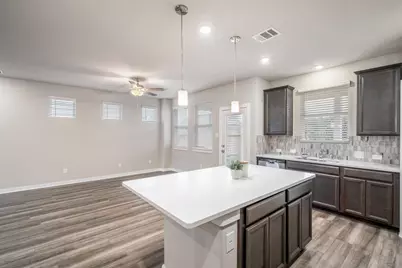 8209 Rising Stream Drive, Houston, TX 77063 - Photo 16